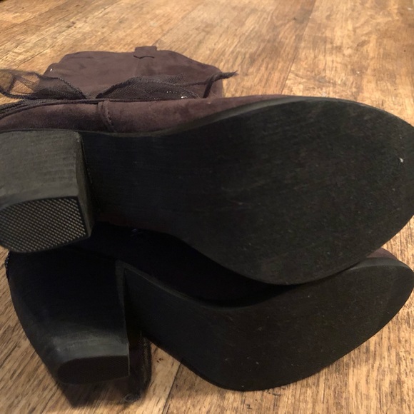 Not Rated Knee High Boots Grey Rhinestone Embellished Boots Size 6.5 - Picture 6 of 9